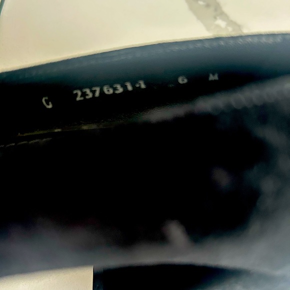 Stuart Weitzman block suede slip on beautiful size 6 like new high heels 3”. - Picture 7 of 7